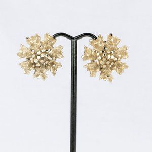 Silver Tone Flower Clip On Earrings Marked BSK Snowflake Gold Wash Vintage Metal